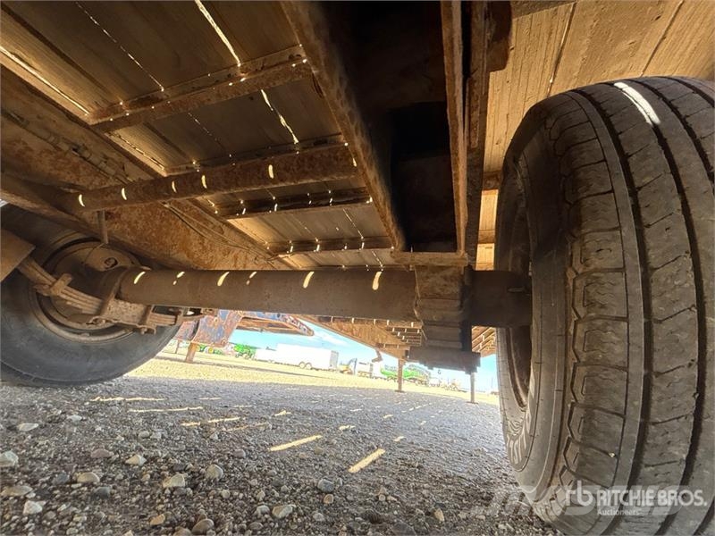 Load Trail 30 ft T/A Gooseneck Equipment Trailer Maschinetransporter