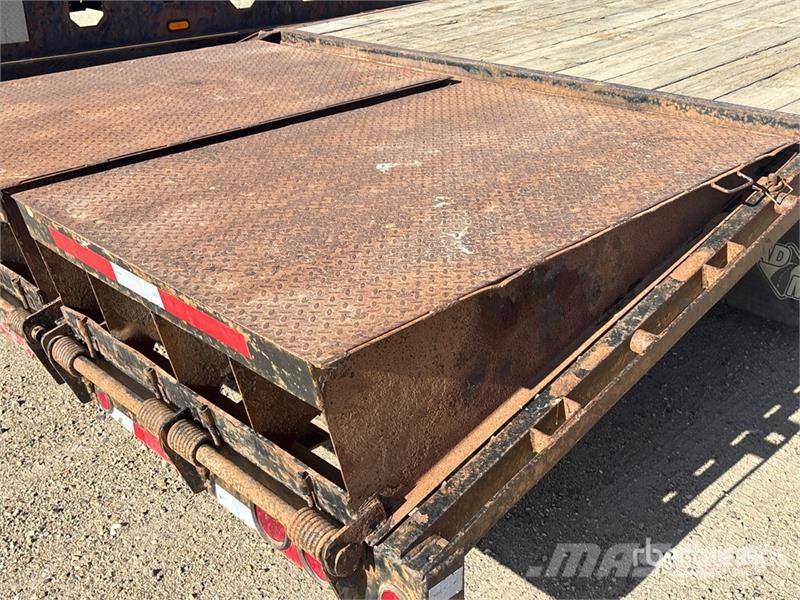 Load Trail 30 ft T/A Gooseneck Equipment Trailer Maschinetransporter
