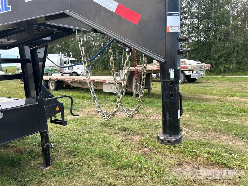 Load Trail 32 ft T/A Gooseneck Tilt Deck Trailer Niski utovarivači