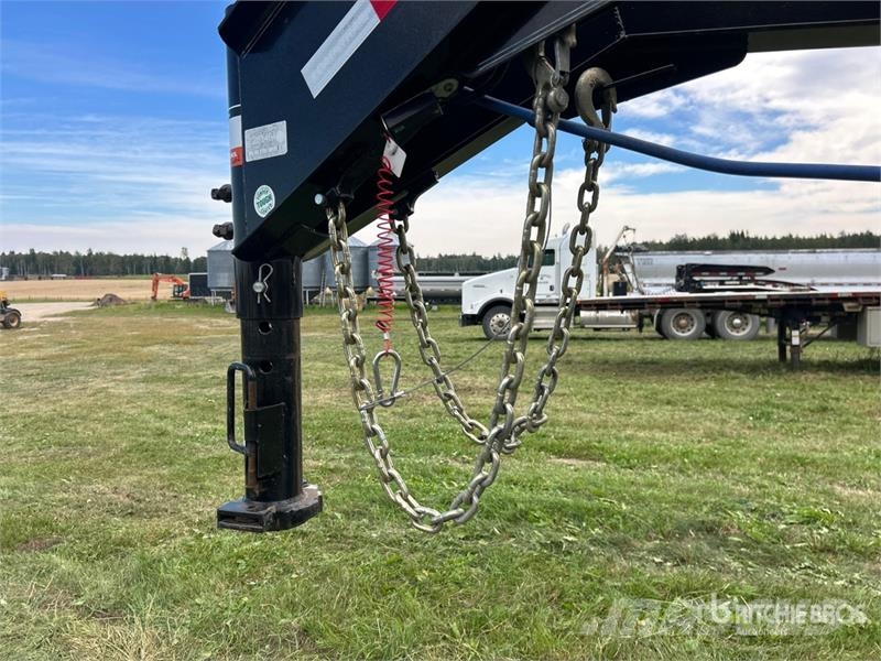 Load Trail 32 ft T/A Gooseneck Tilt Deck Trailer Niski utovarivači