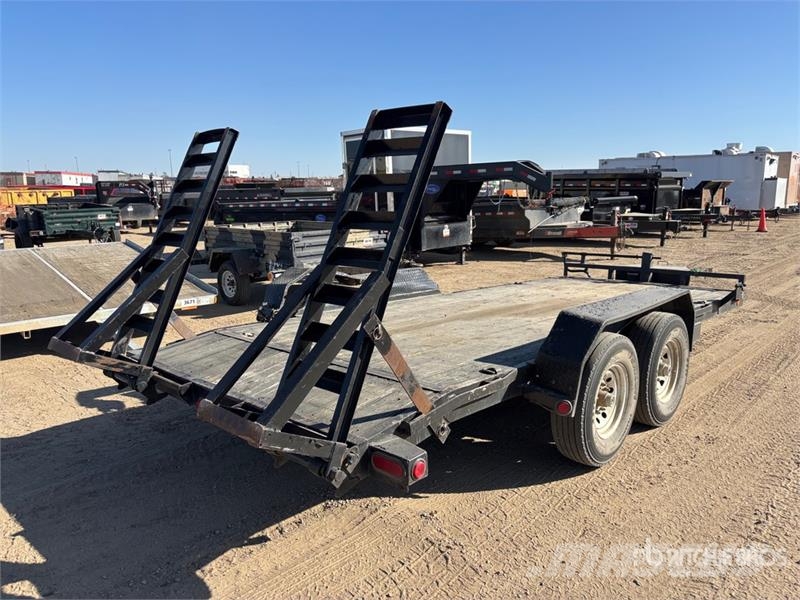 Load Trail CC8018072 18 ft T/A Equipment Trailer Maschinetransporter