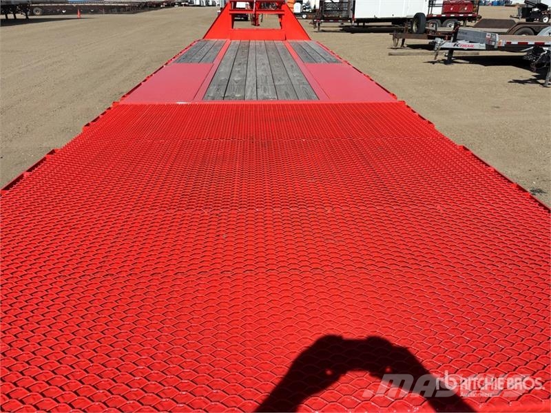 Load Trail GL302 30 ft T/A Gooseneck Hydraulic Tail Trailer ( لوادر منخفضة