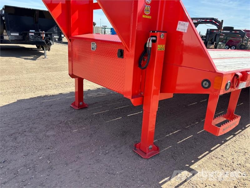 Load Trail GL302 30 ft T/A Gooseneck Hydraulic Tail Trailer ( لوادر منخفضة