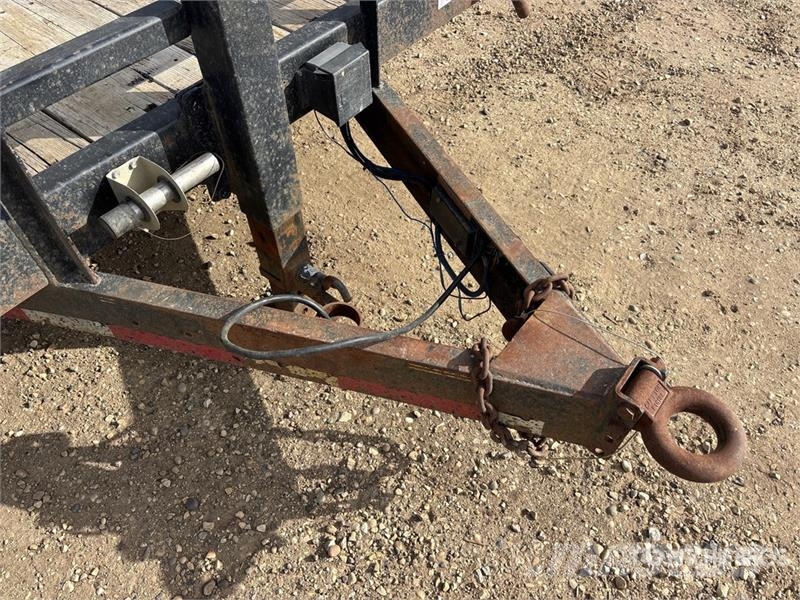  Load Trailer 18 ft T/A Equipment Trailer مقطورات مركبات نقل