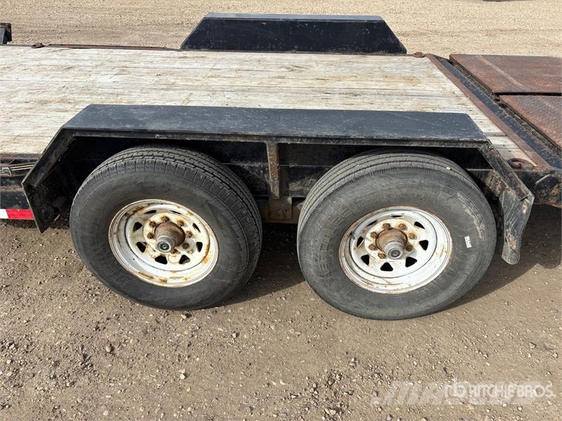 Load Trailer T/A Car Carrier Trailer Polprikolice za prevoz vozil