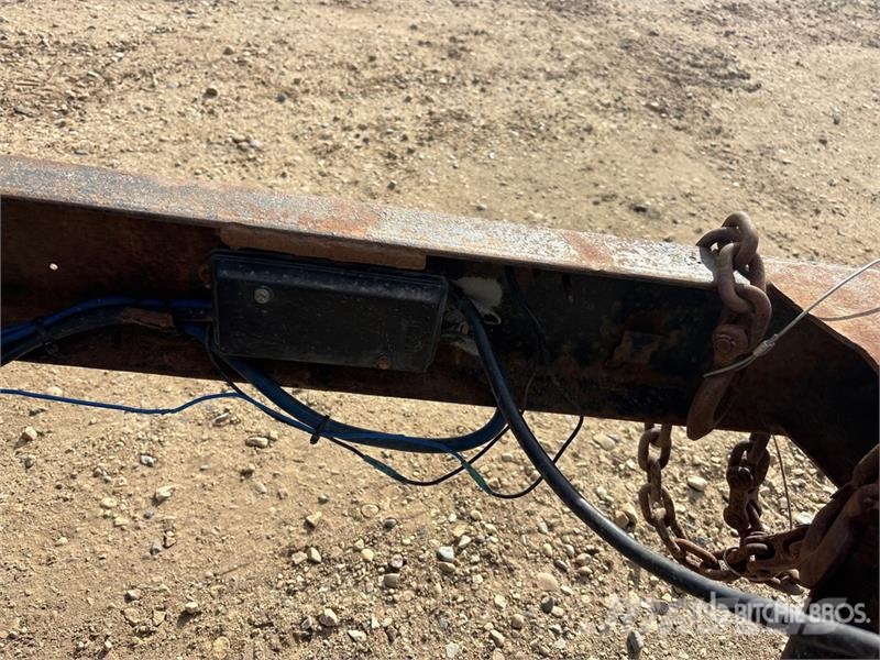 Load Trailer T/A Car Carrier Trailer Polprikolice za prevoz vozil