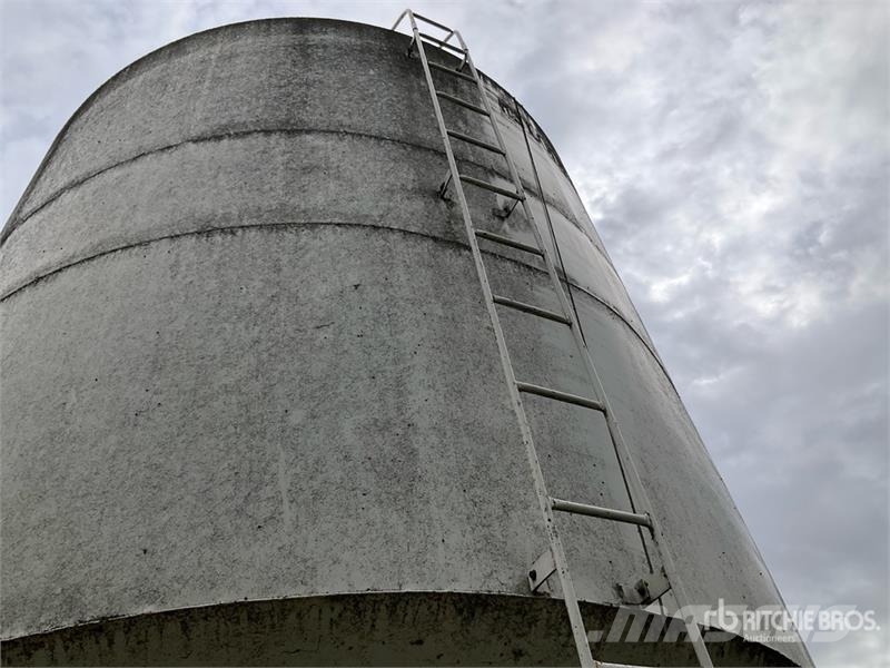 Lode King +/- 2000 bu Hopper Grain Bin Агрегати/машини за обработка и съхранение на зърно - Други