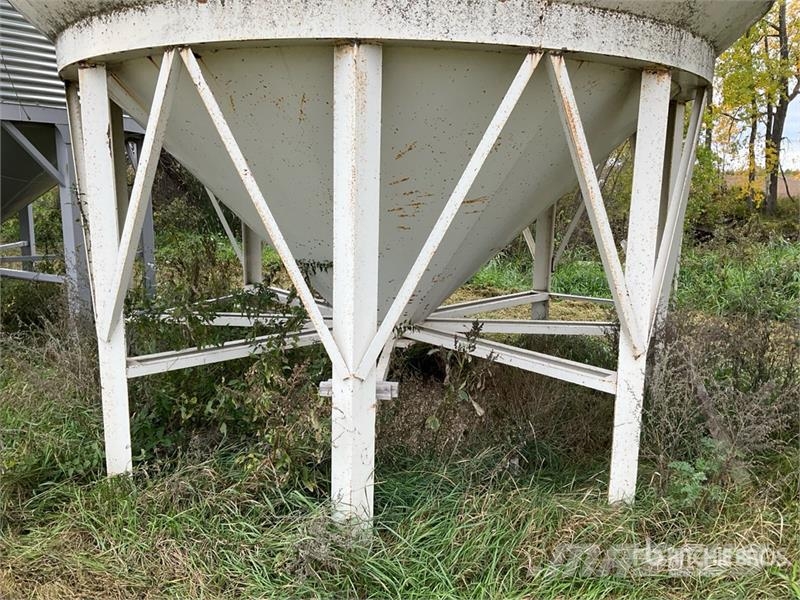 Lode King +/- 2000 bu Hopper Grain Bin Strojevi za preradu i skadištenje žetva - Ostalo