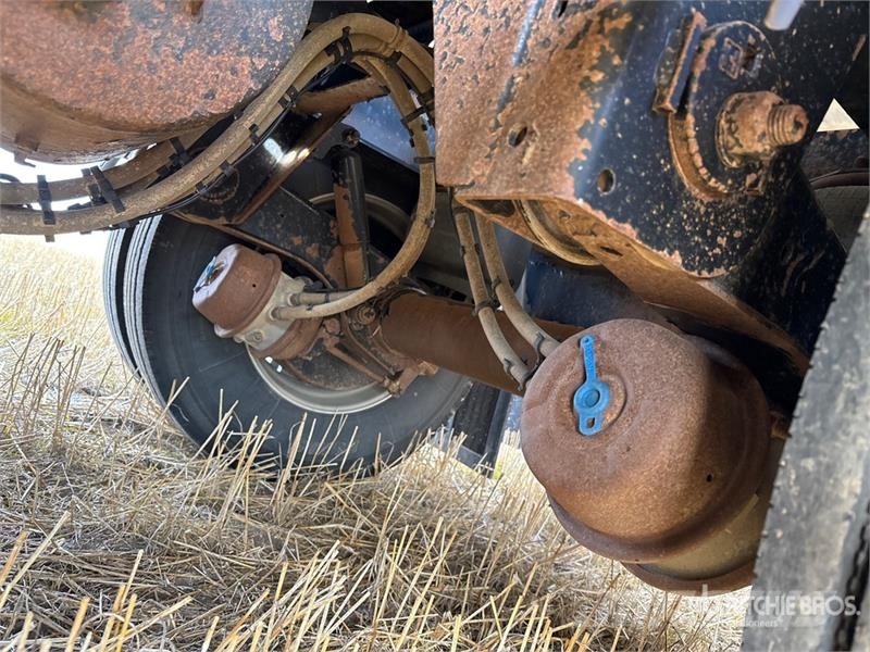 Lode King 28 ft Tri/A Super B-Train Lead Grain Trailer Getreideanhänger