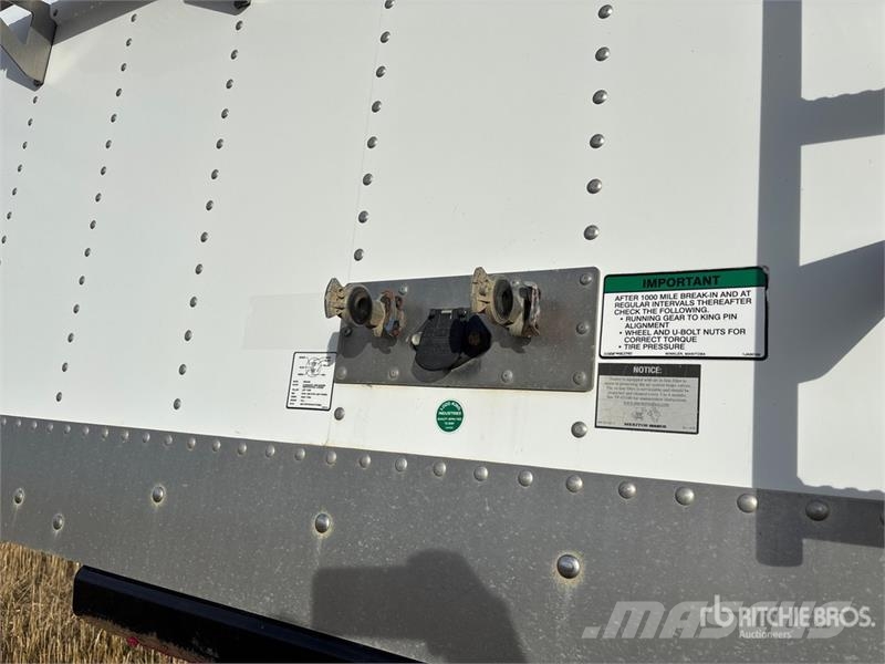 Lode King 28 ft Tri/A Super B-Train Lead Grain Trailer Getreideanhänger