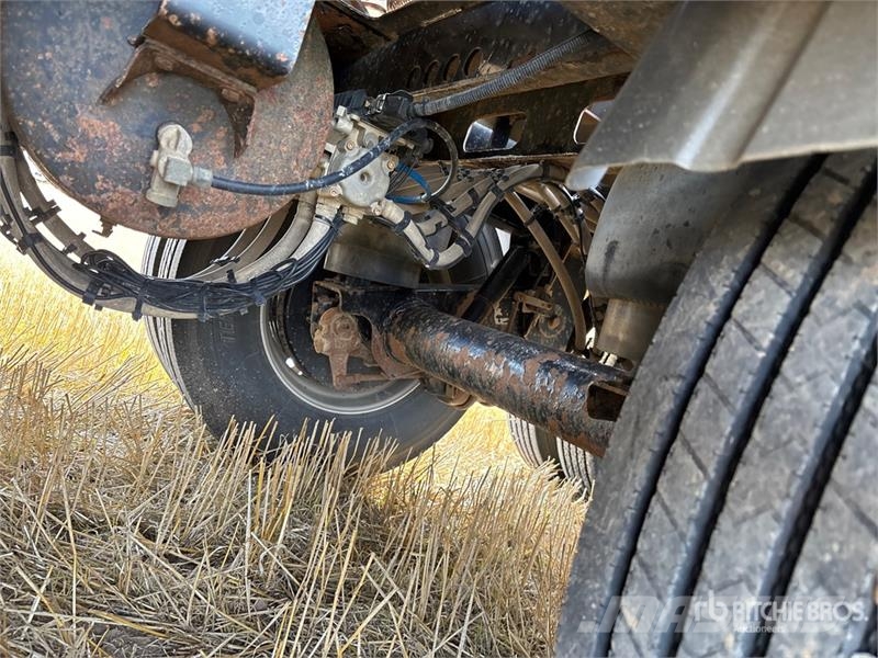 Lode King 28 ft Tri/A Super B-Train Lead Grain Trailer Getreideanhänger