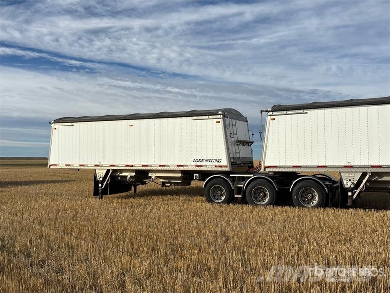 Lode King 28 ft Tri/A Super B-Train Lead Grain Trailer Getreideanhänger