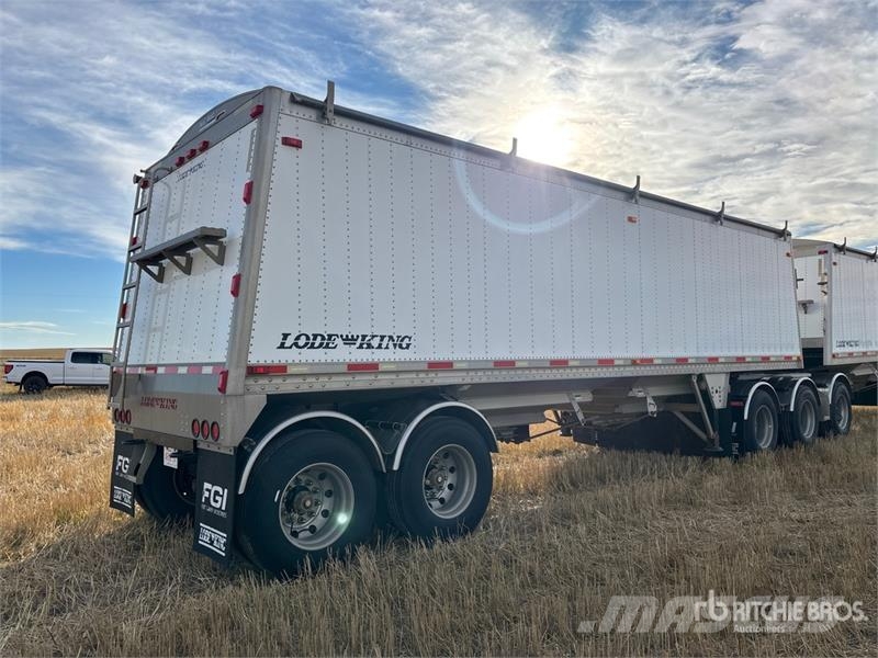 Lode King 30 ft T/A Super B-Train Pup Grain Trailer Transbordeur