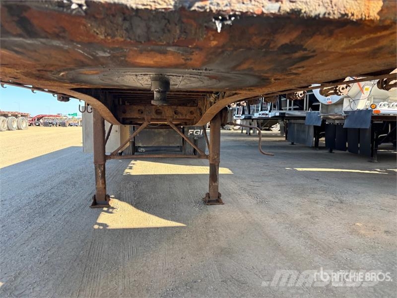 Lode King 32 ft Super B-Train Lead Flatbed Trailer Vlakke laadvloer