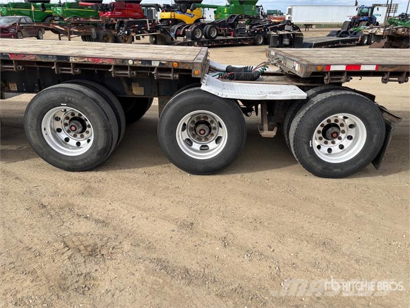 Lode King 32 ft Super B-Train Lead Flatbed Trailer Platformos / Pakrovimas iš šono