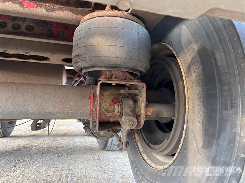 Lode King 32 ft Super B-Train Lead Flatbed Trailer Plataforma plana/laterales abatibles