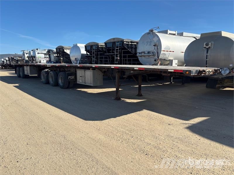 Lode King 32 ft Super B-Train Lead Flatbed Trailer Vlakke laadvloer