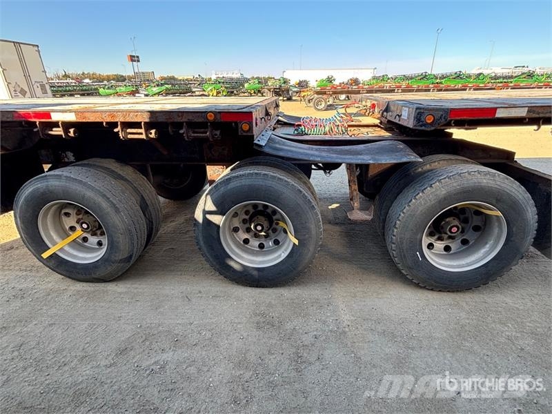 Lode King 32 ft Super B-Train Lead Flatbed Trailer Vlakke laadvloer