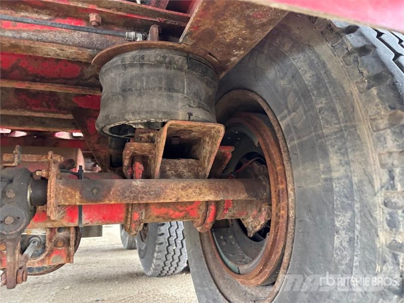 Lode King 32 ft Super B-Train Lead Flatbed Trailer مقطوروات مسطحة/مفصلية الجوانب