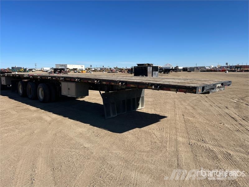 Lode King 32 ft Tri/A Super B-Train Lead Flatbed Trailer Platformas/izkraušana no sāniem