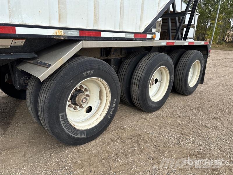Lode King 40 ft Tri/A Grain Trailer Getreideanhänger