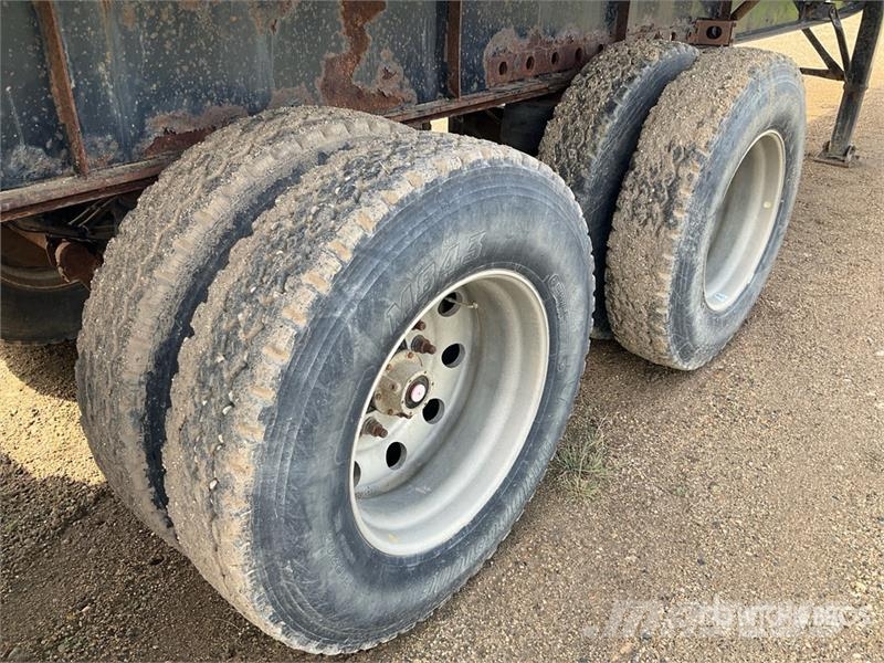Lode King 40 ft Tri/A Flatbed Oilfield Trailer Prosessointilaitteet