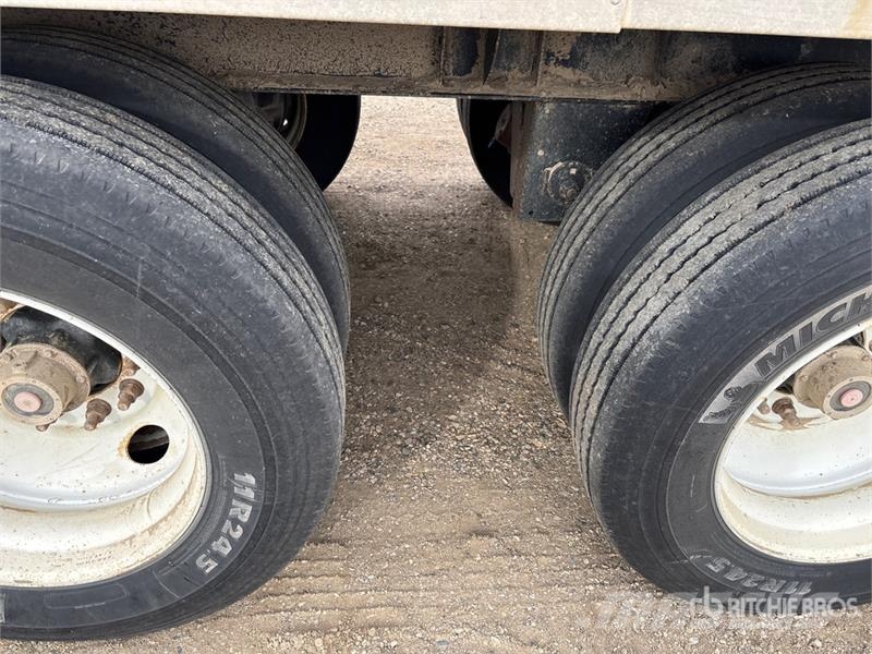 Lode King 40 ft Tri/A Grain Trailer Getreideanhänger