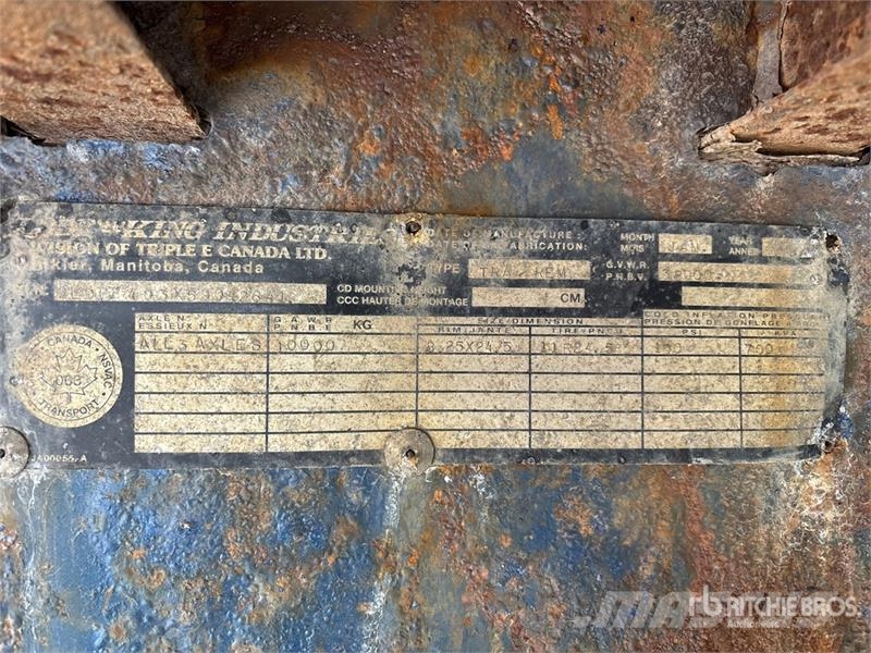 Lode King 40 ft Tri/A Spread Axle Picker Flatbed Trailer Vlakke laadvloer