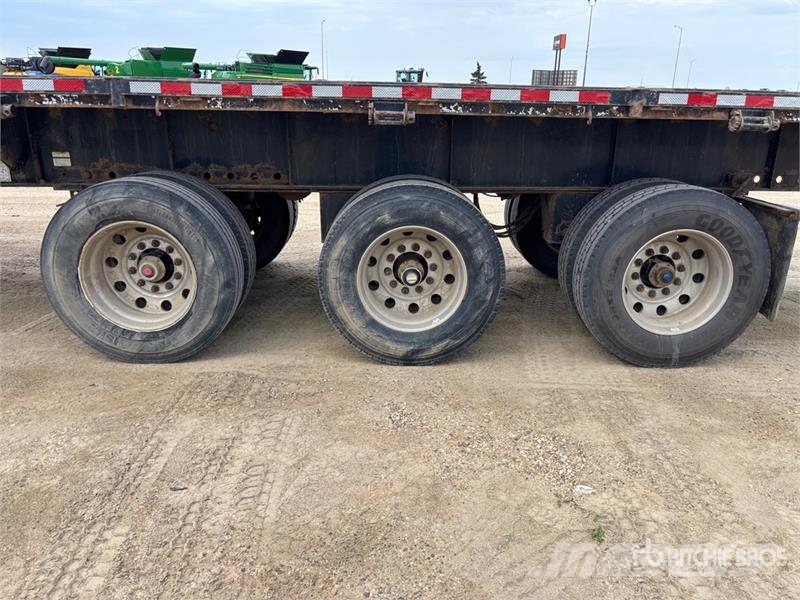 Lode King 43 ft Tri/A Flatbed Oilfield Trailer Equipamento de processamento