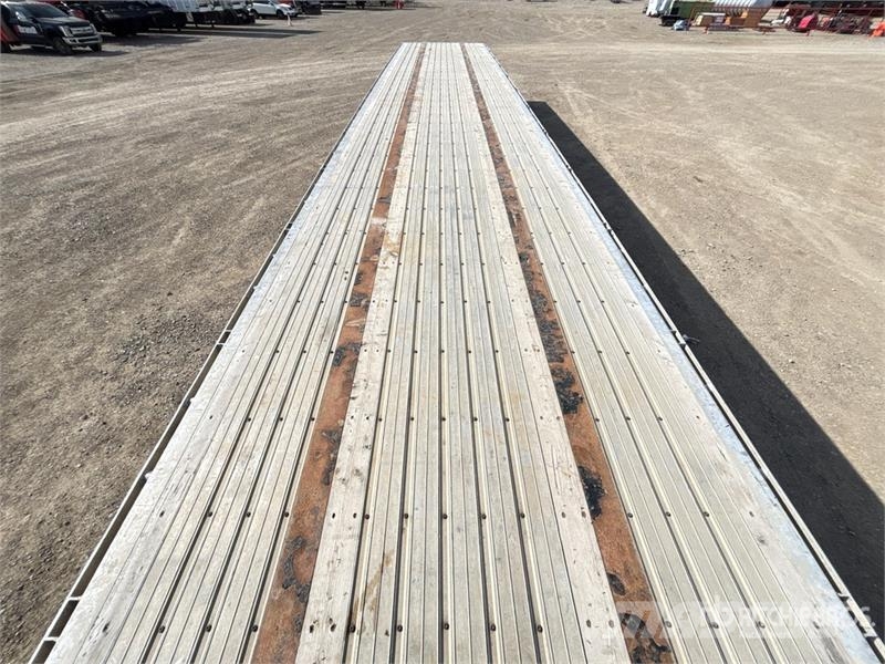Lode King 48 ft T/A Flatbed Trailer Remorque ridelle