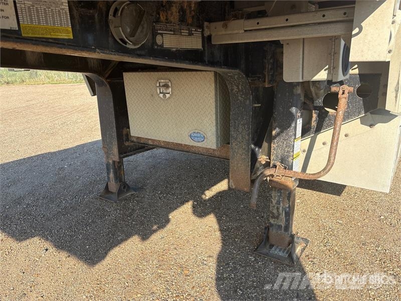 Lode King 48 ft T/A Spread Axle Step Deck Trailer Plataformas bajas