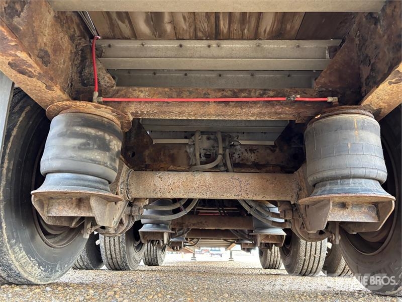 Lode King 53 ft Tri/A Step Deck Trailer Low loaders