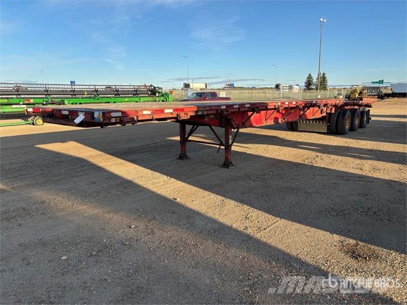 Lode King 53 ft Tri/A Flatbed Trailer Planhengere