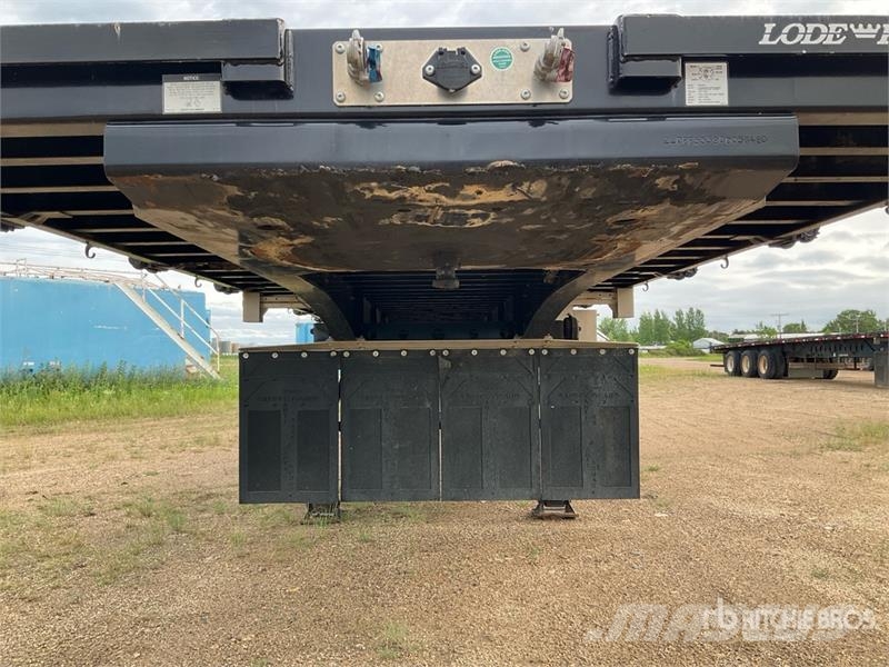 Lode King 53 ft Tri/A Flatbed Trailer Valníky