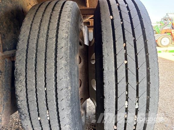 Lode King 53 ft Tri/A Step Deck Trailer Низкорамные прицепы