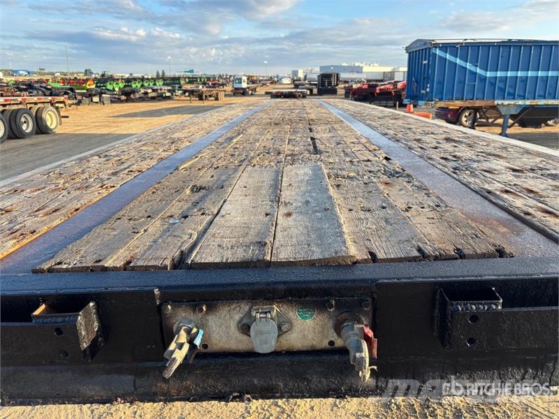 Lode King 53 ft Tri/A Flatbed Trailer Valníky