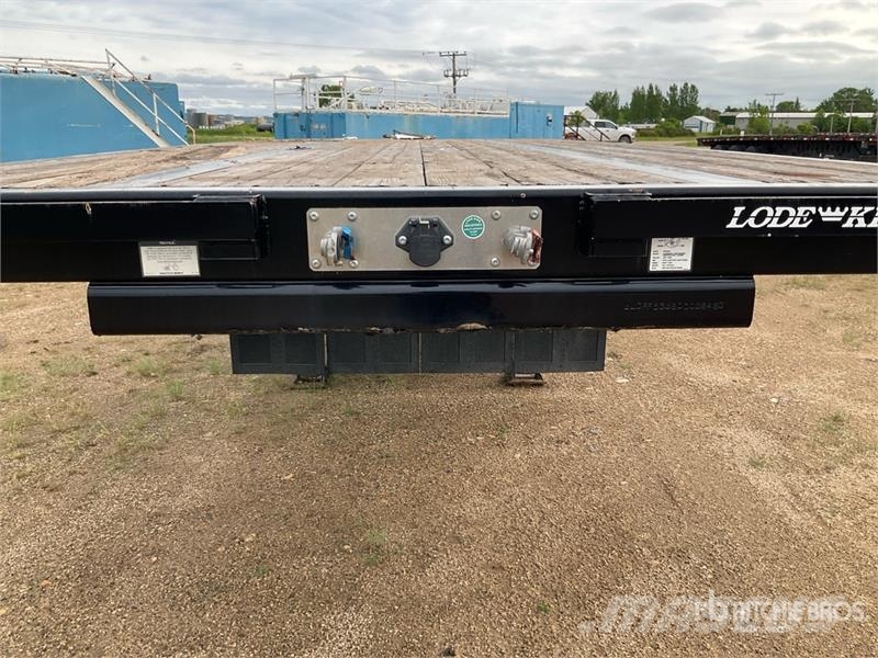 Lode King 53 ft Tri/A Flatbed Trailer Valníky