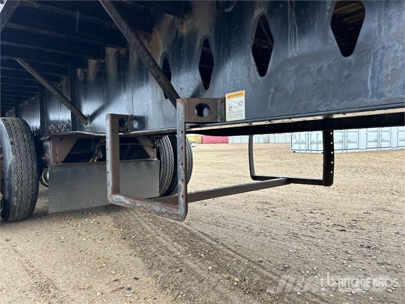 Lode King 53 ft Tri/A Flatbed Trailer Pick up/Prelata