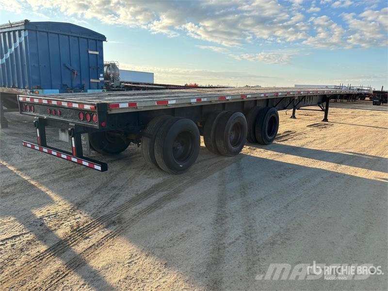 Lode King 53 ft Tri/A Flatbed Trailer Valníky