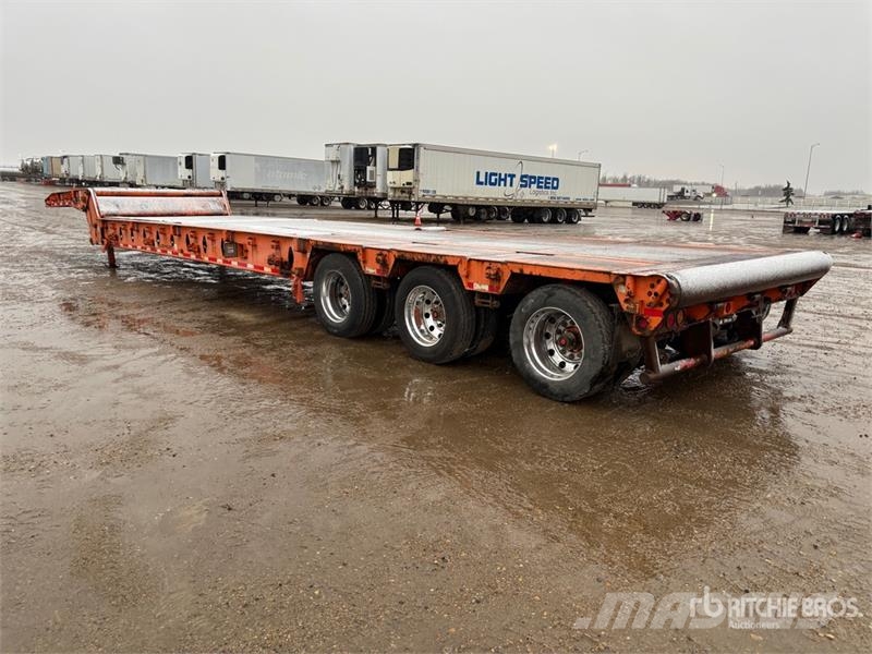 Lode King 55 ft Tri/A Folding Neck Trailer Tieflader