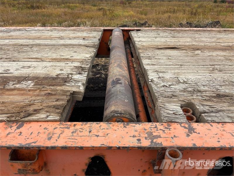 Lode King 55 ft Tri/A Folding Neck Trailer Lavetit