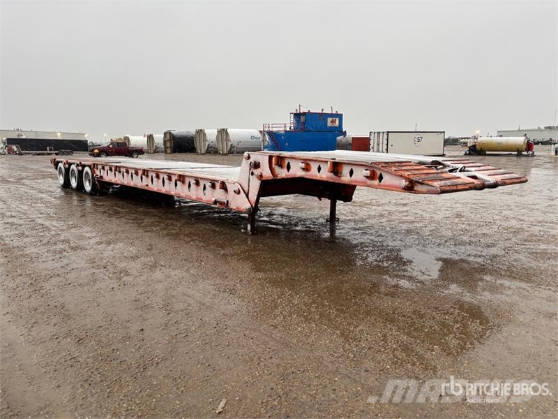 Lode King 55 ft Tri/A Folding Neck Trailer Tieflader