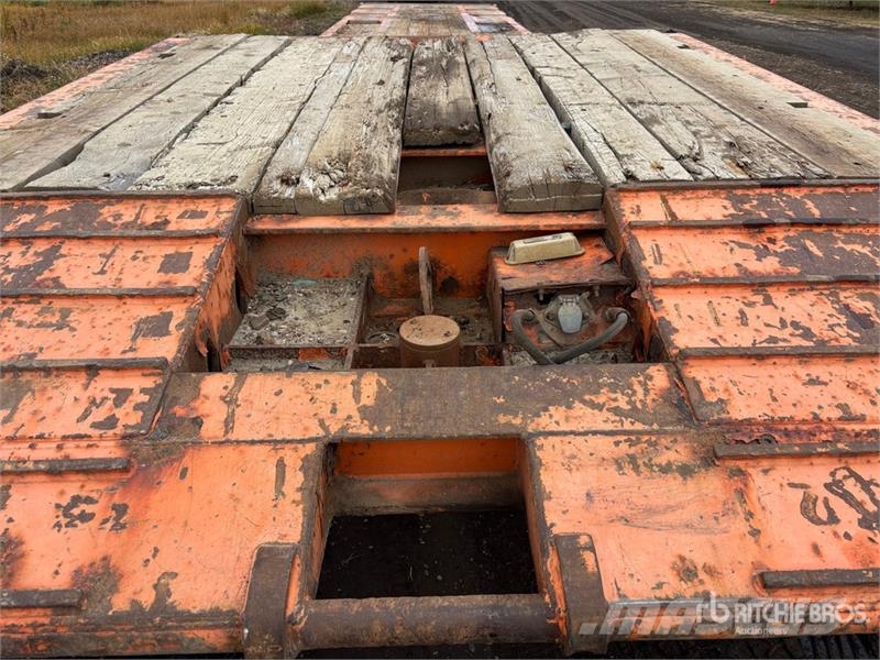 Lode King 55 ft Tri/A Folding Neck Trailer Lavetit