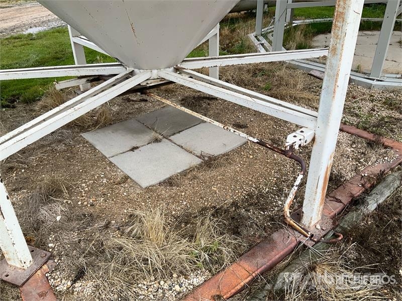Lode King LKB-14-62-E Smooth Wall Hopper Grain Bin Macchine/unitá di lavorazione e stoccaggio/altri