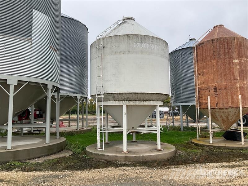 Lode King LKB1237 +/- 1000 bu Smooth Wall Hopper Grain Bin Macchine/unitá di lavorazione e stoccaggio/altri