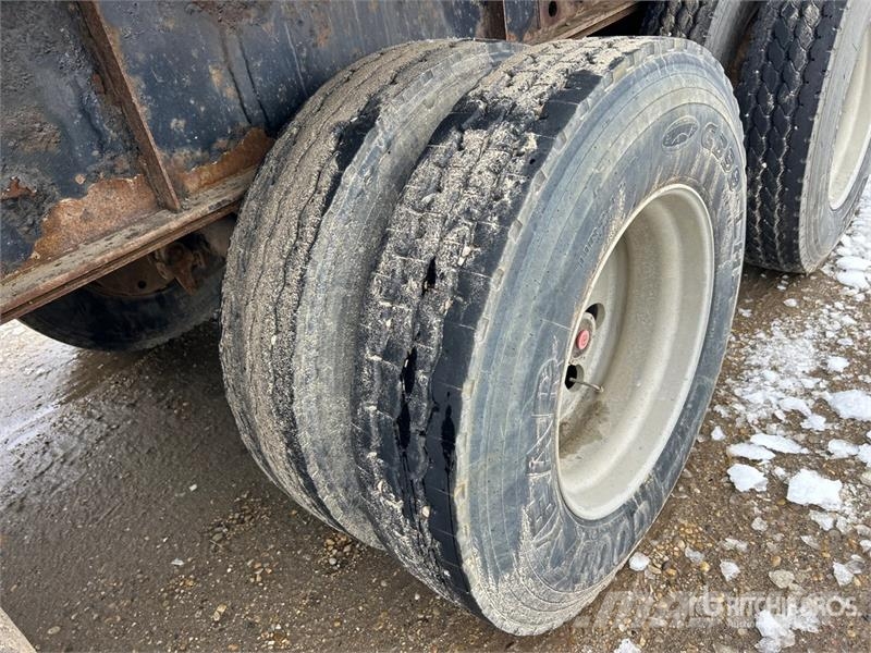 Lode King PF940-3 40 ft Tri/A Flatbed Picker Oilfield Traile Verarbeitungsgeräte