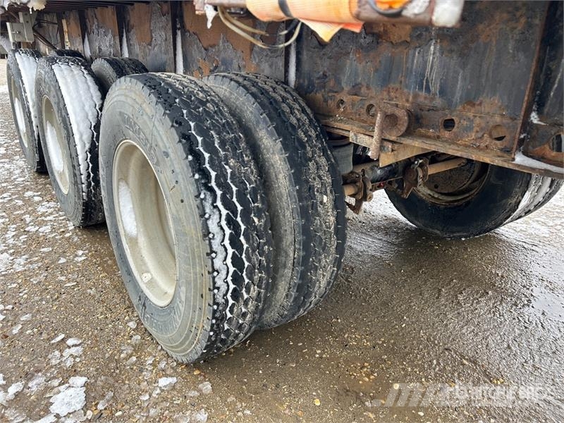 Lode King PF940-3 40 ft Tri/A Flatbed Picker Oilfield Traile Verarbeitungsgeräte