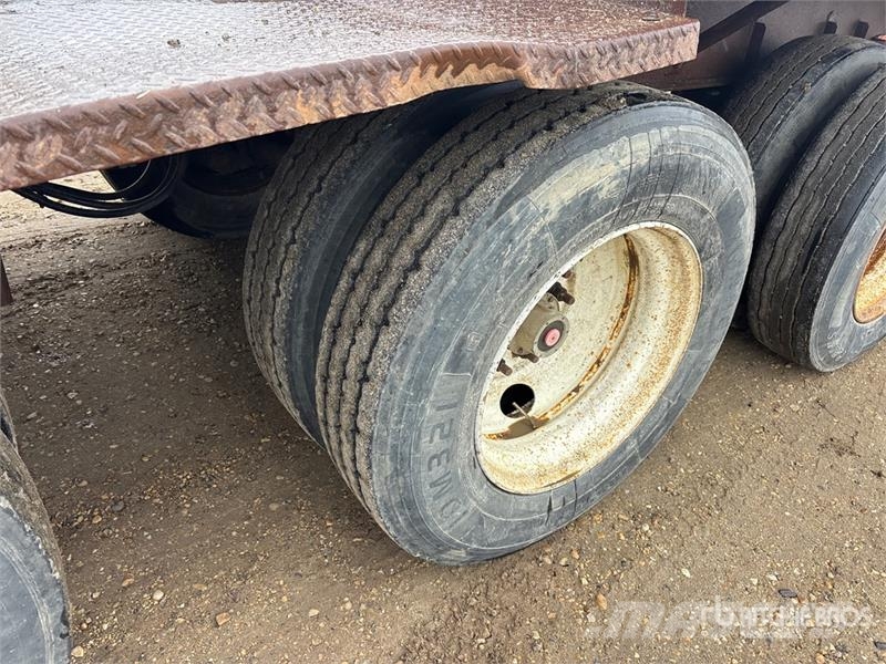 Lode King PFJ 32 ft Super B-Train Lead Flatbed Trailer 自卸半挂车