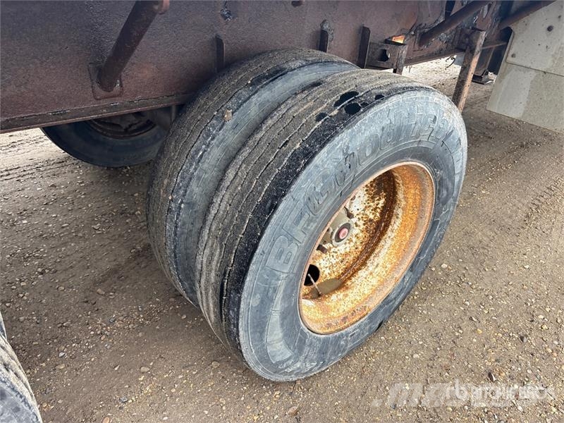 Lode King PFJ 32 ft Super B-Train Lead Flatbed Trailer 自卸半挂车