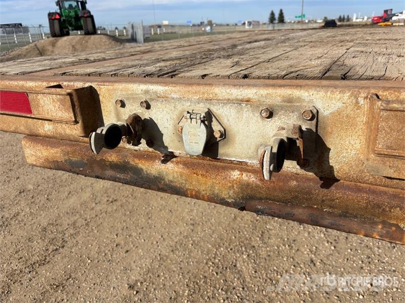 Lode King SDE53-3 53 ft Tri/A Step Deck Trailer لوادر منخفضة